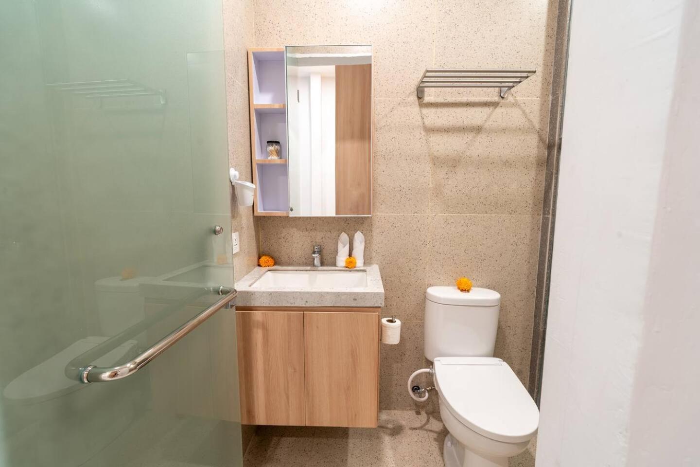 Alyxia 1 Bedroom Apartment In Central Seminyak Εξωτερικό φωτογραφία